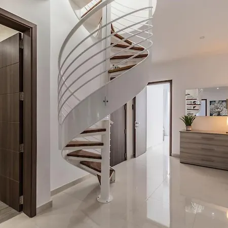 Apartment Duplex Penthouse With Seaview