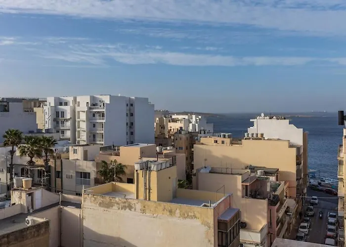 Duplex Penthouse With Seaview Daire St. Paul's Bay