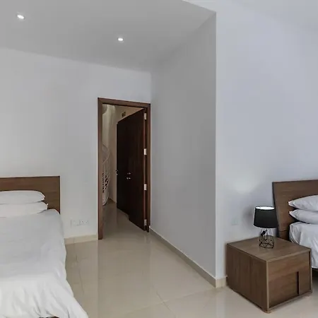 Duplex Penthouse With Seaview Apartman *